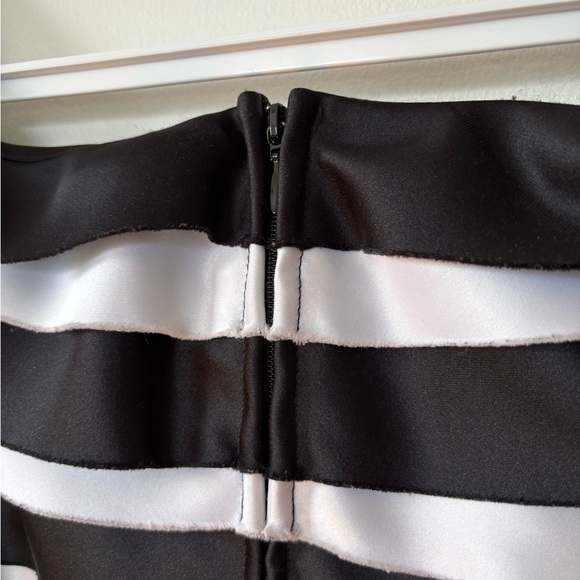 ✨ Joseph Ribkoff Vintage Blouse – Size 12 - Picture 6 of 6